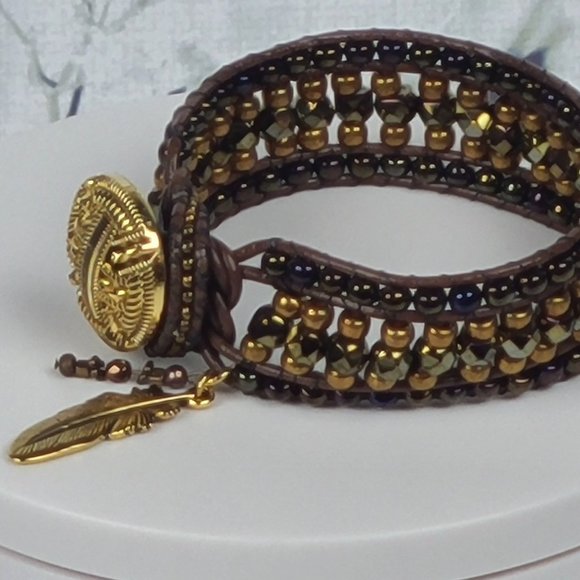 Brown Crystal and Leather Bracelet - Picture 4 of 6